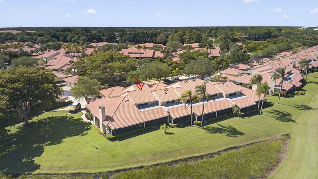 Building Photo - 259 Old Meadow Way