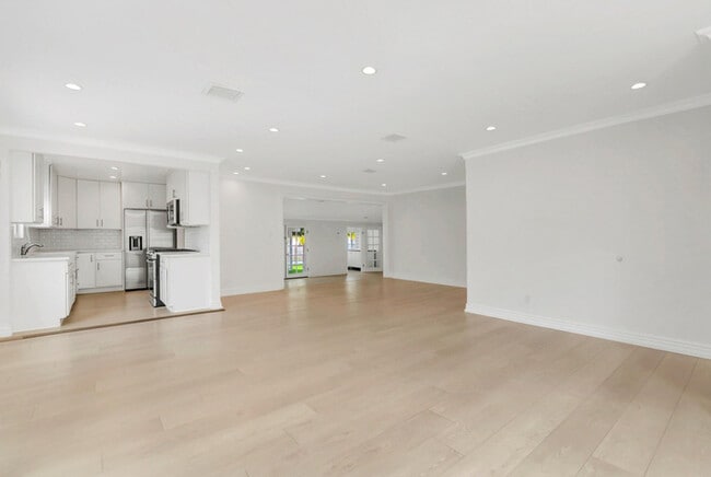 Building Photo - Updated 3BR Home with Pool & Detached ADU on Quiet Tree-Lined Street in Tarzana