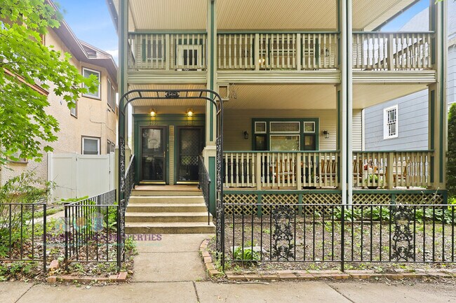 Building Photo - 2537 Aldrich Ave S