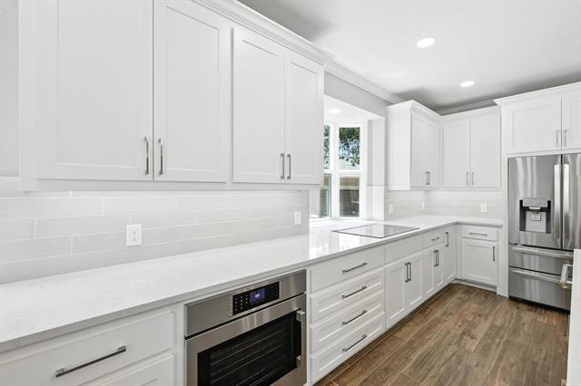 Building Photo - 335 Highland Oaks Cir