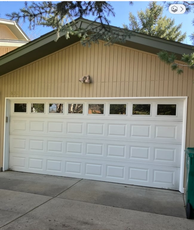 Building Photo - Cozy 1 bedroom/1 Bathroom w/ Office Private Townhome in Littleton!