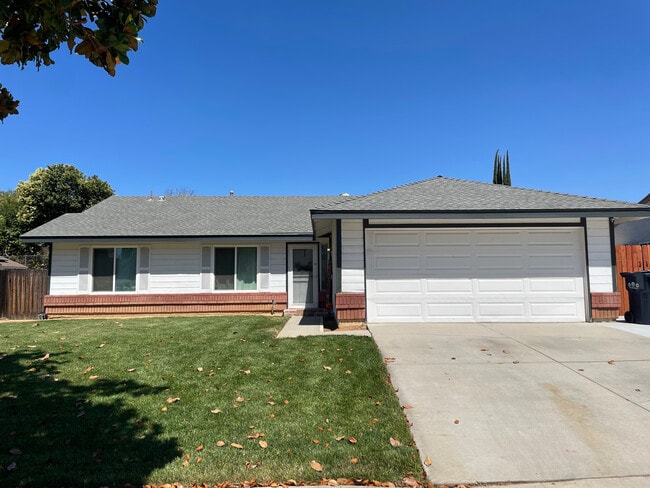 Building Photo - 142 Ferndale Ct