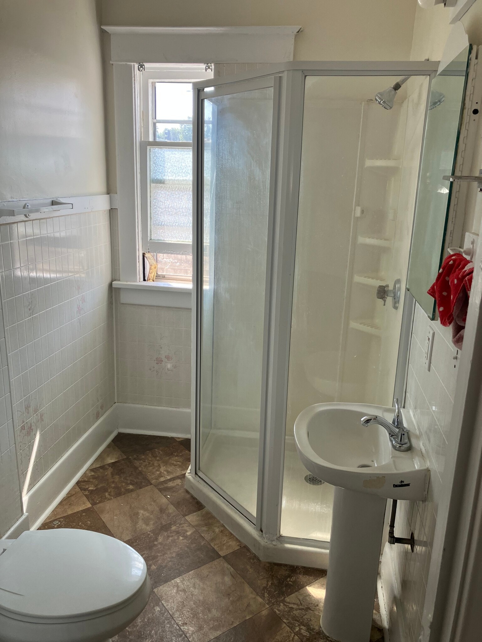 Building Photo - 2011 S 13th St