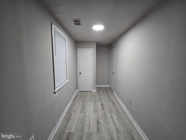 Building Photo - 5431 Baltimore Ave