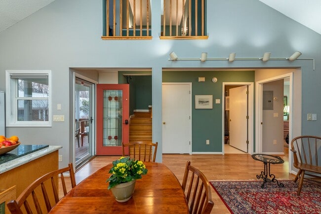 Building Photo - West Asheville Rental! Co-housing Development