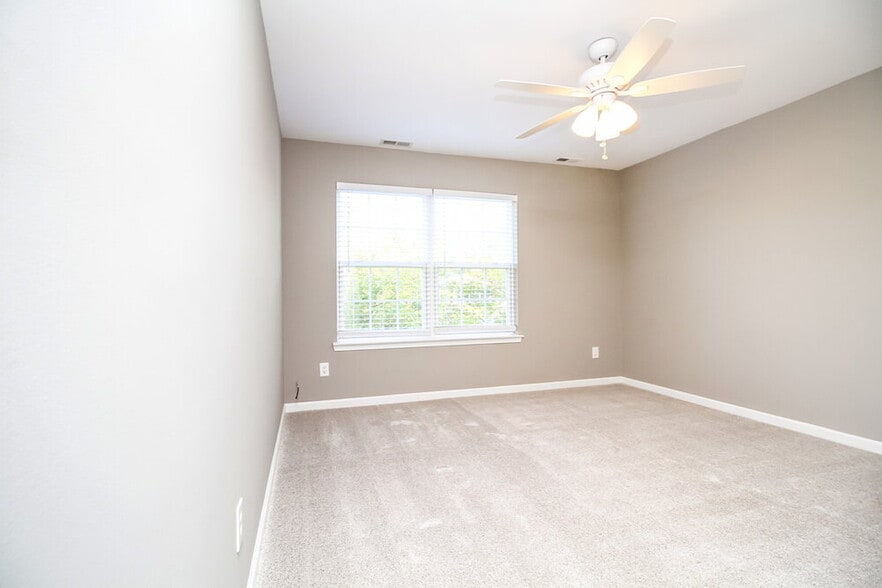 Building Photo - 1411 Weston Ln