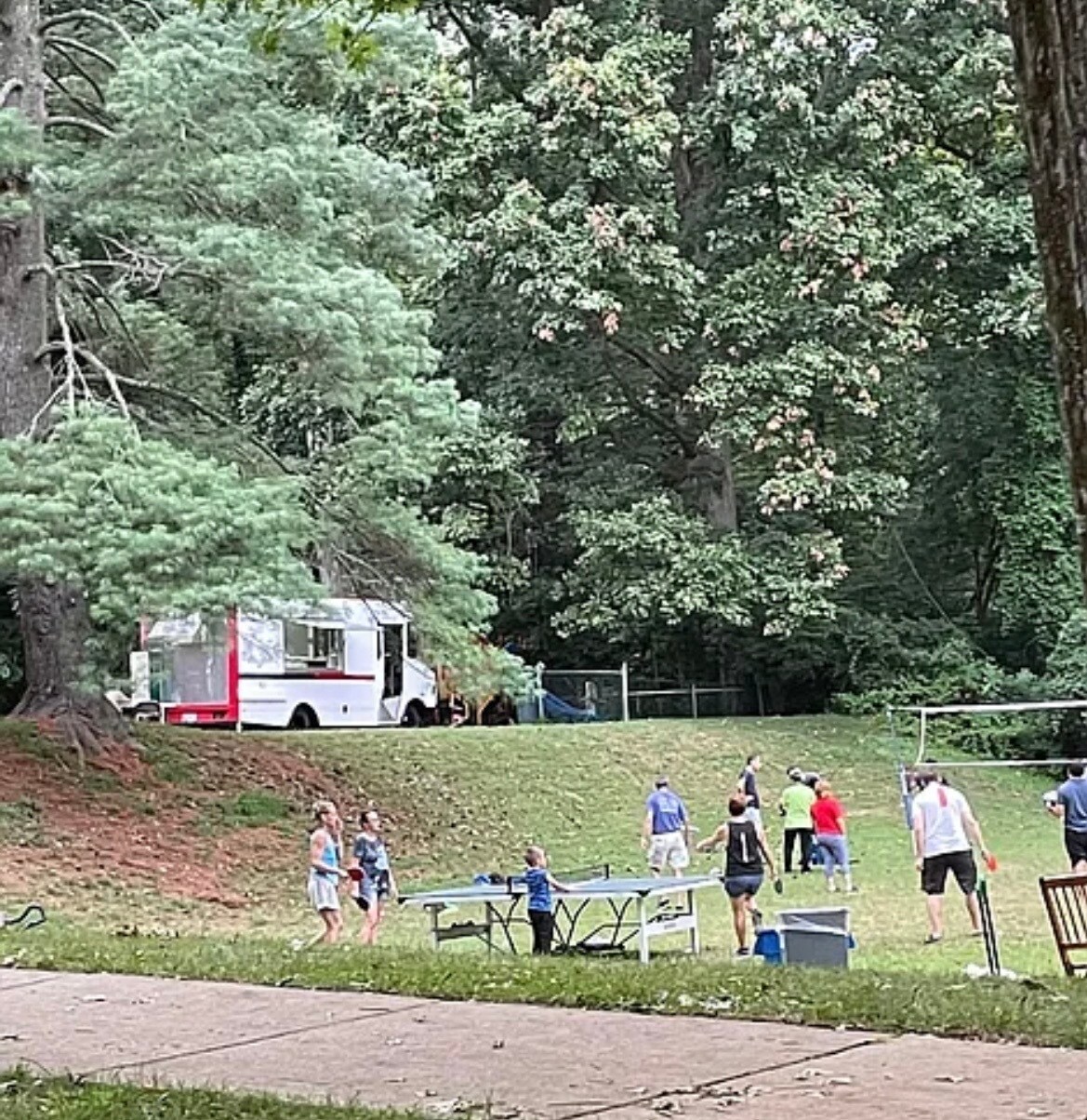 Building Photo - 10506 Weymouth St