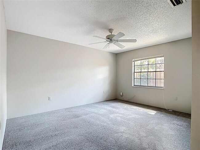 Building Photo - 813 Ormond St