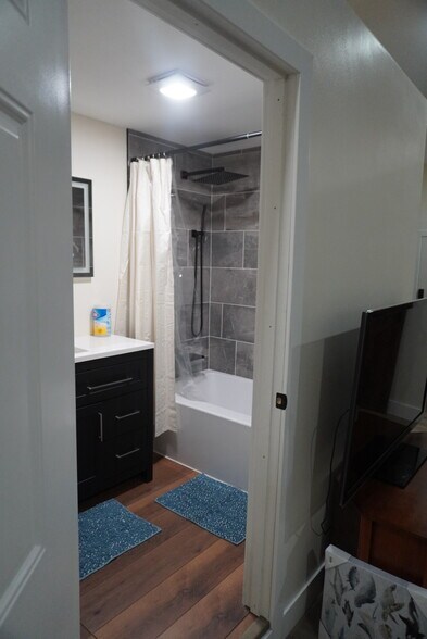 Building Photo - 18408 Occidental Ave S