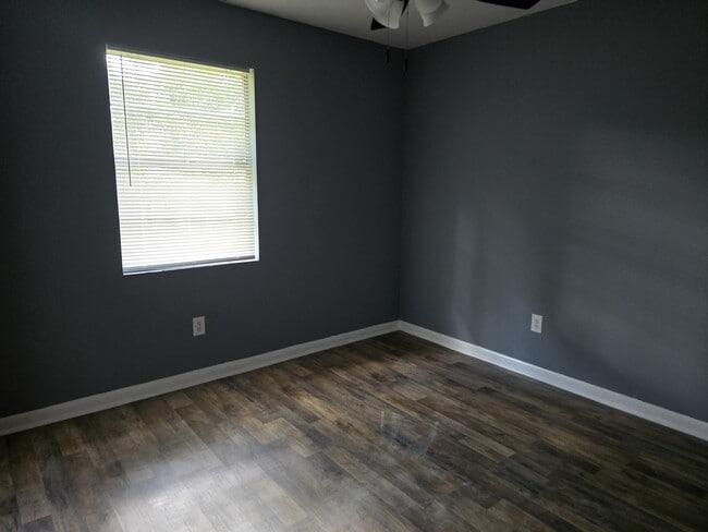 Building Photo - 408 S Orange Edwards Blvd