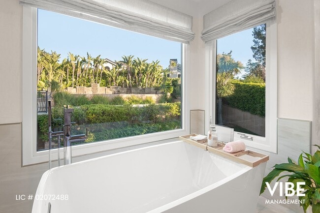 Building Photo - Rare Grand Estate in North Ranch — Resort Living at Its Finest