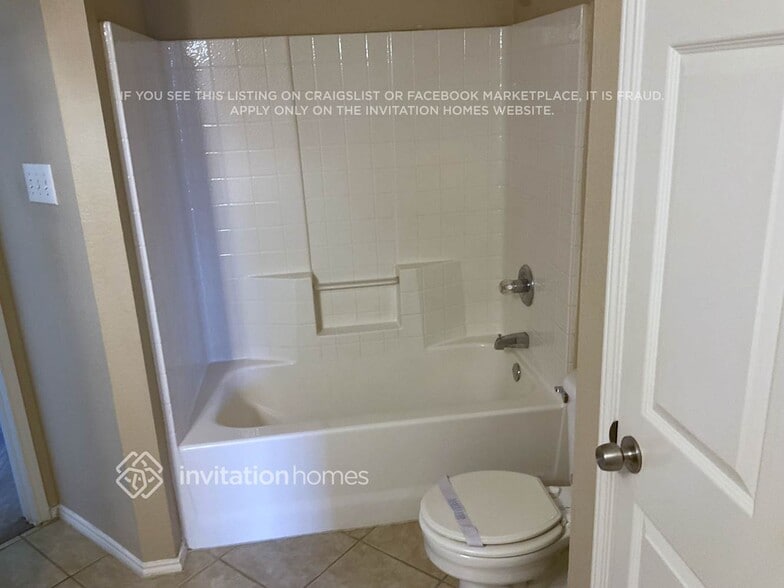 Building Photo - 614 St Eric Dr