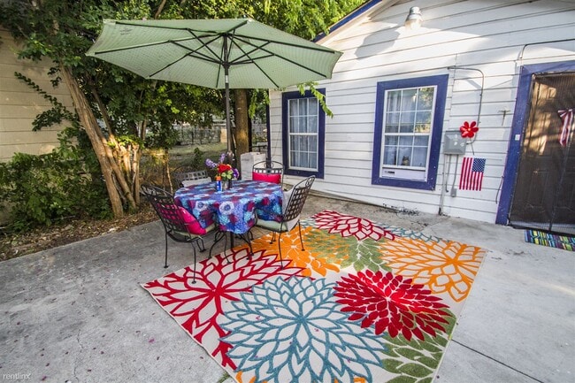 Building Photo - 1214 Florida St