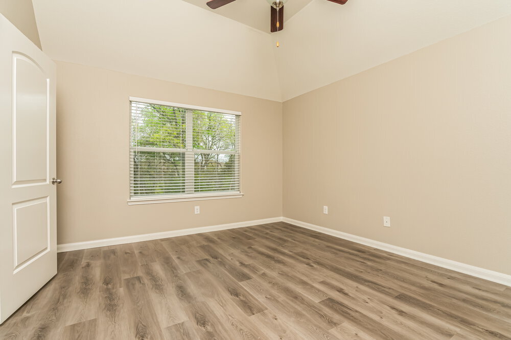 Building Photo - 1613 Mesquite Ln