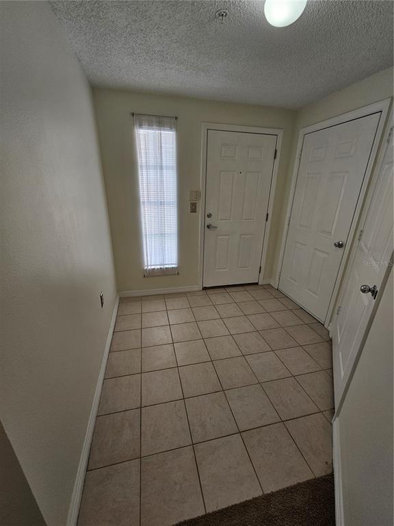 Building Photo - 5552 Bentgrass Dr
