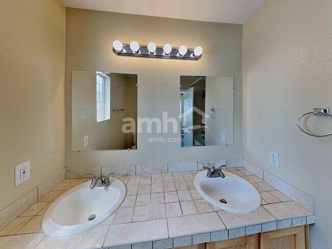 Building Photo - 19663 E 49th Ave