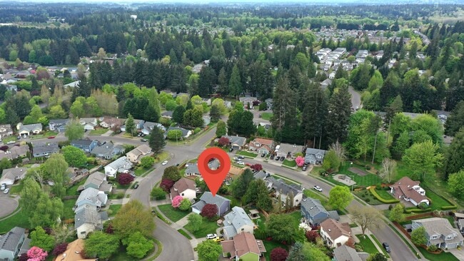 Building Photo - Move in ready now! 4 bedrooms in Lacey - North Thurston School district.