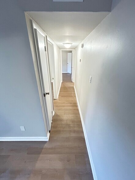 Building Photo - 118 Garr Ln