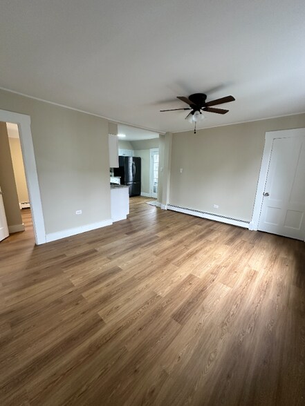 Building Photo - 367 Lake Ave