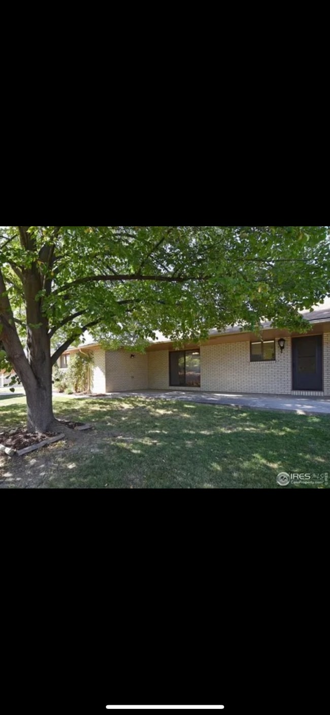 Building Photo - 2366 Fraser Ct