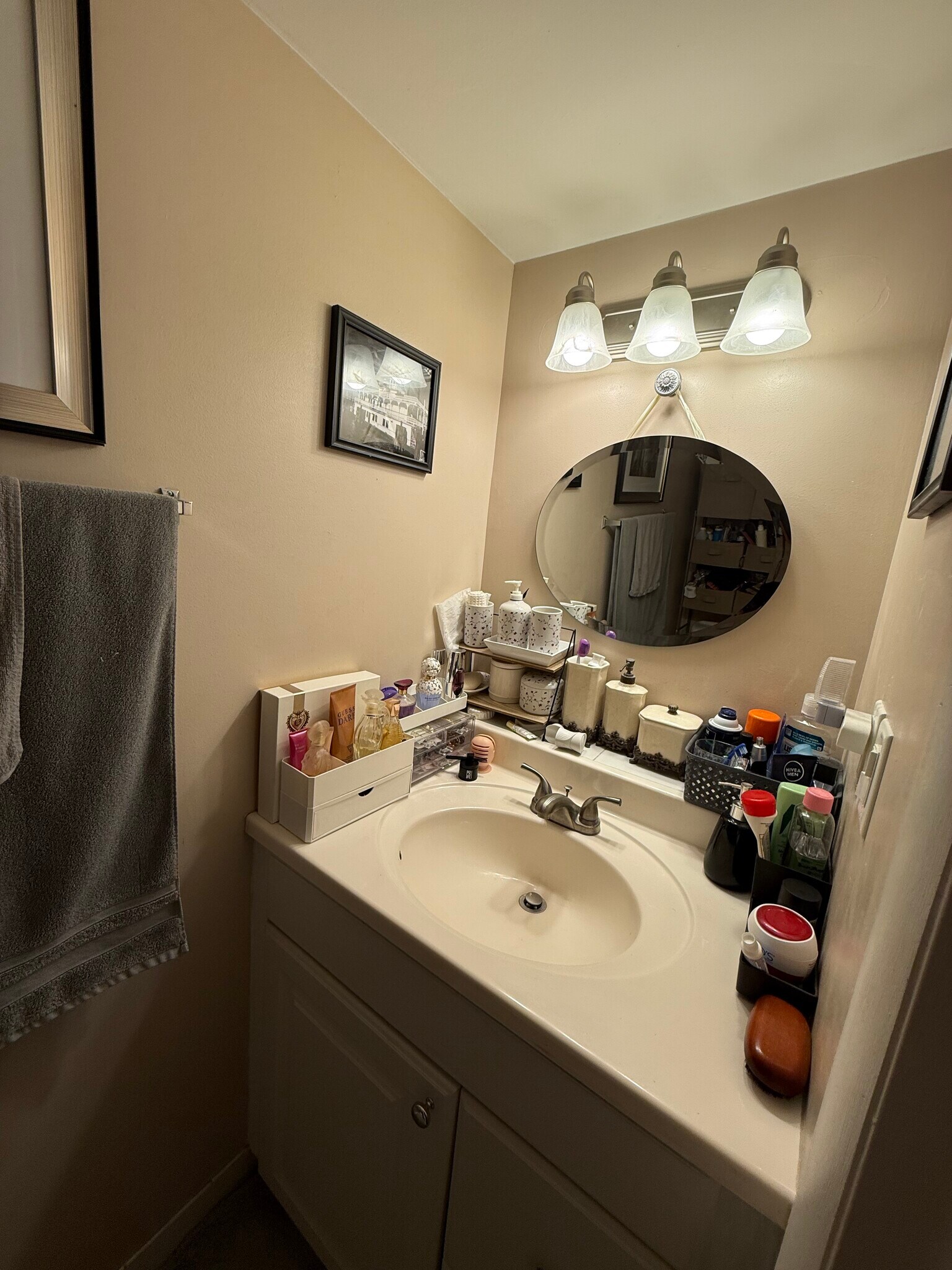 Half bath in Basement - 6264 Ducketts Ln