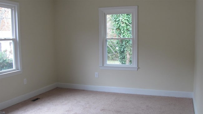 Building Photo - 950 McKimmon Rd