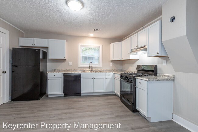 Building Photo - 3 br, 1 bath House - 443 S 53rd West Ave