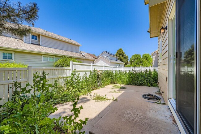Building Photo - 4 bed /2.5bath Charming Home in Aurora