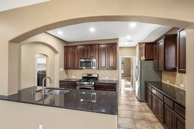 Building Photo - 28210 Chalet Park Dr