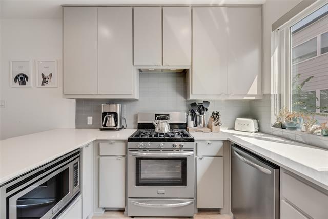 Building Photo - 4705 Bryan St