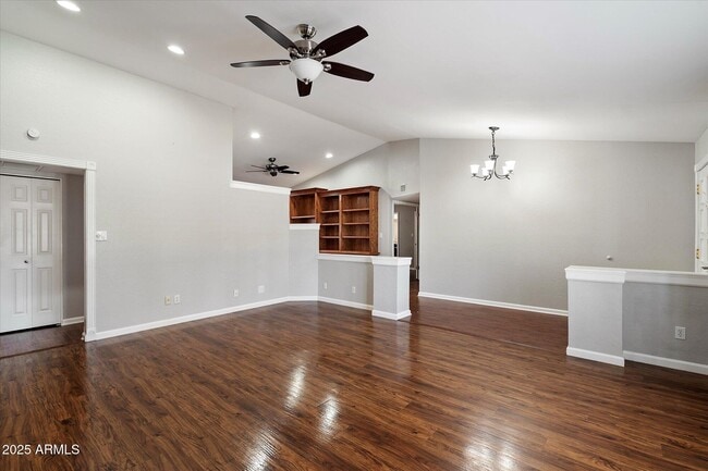 Primary Photo - 6822 E Kelton Ln