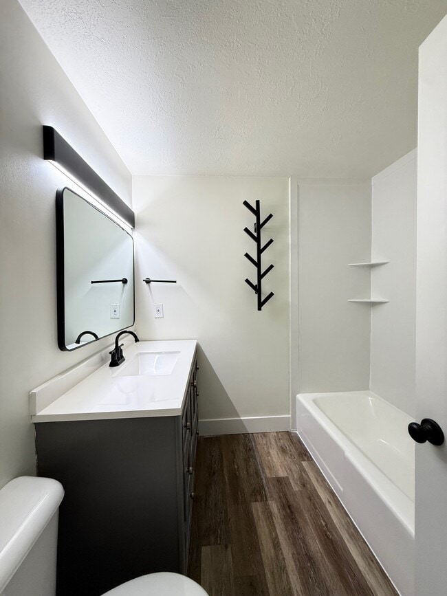 Building Photo - 312 N 100 W