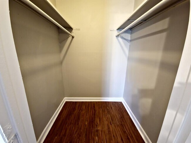 Building Photo - 4502 Turnstone Dr