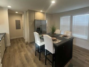 Building Photo - 493 Cimarron