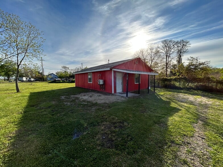 Building Photo - 118 Alabama St