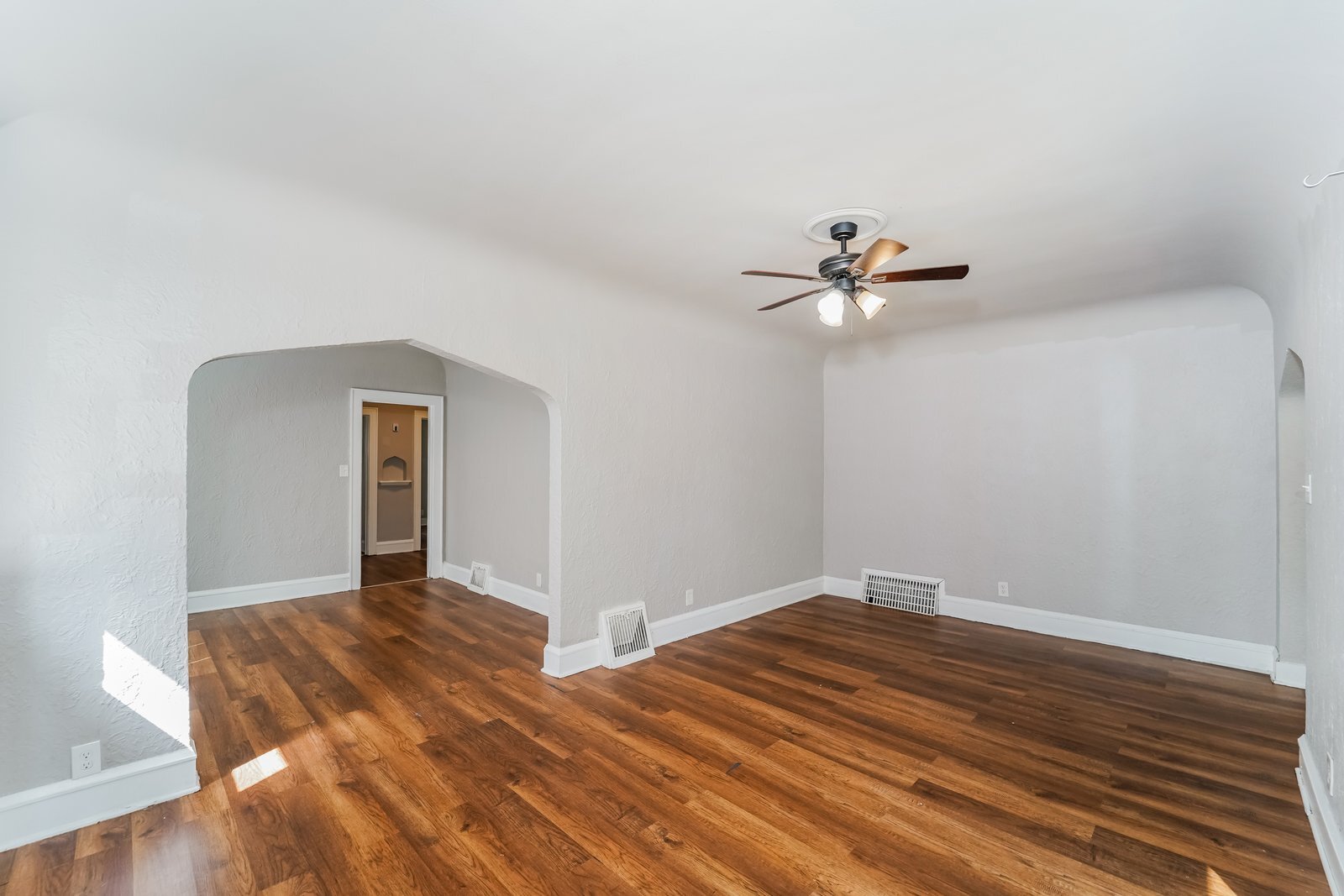 Building Photo - 3915 N 40th St