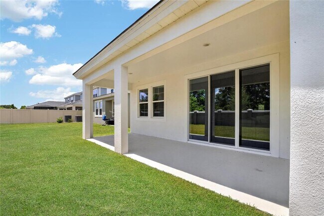 Building Photo - 10009 Surrey Rose Dr