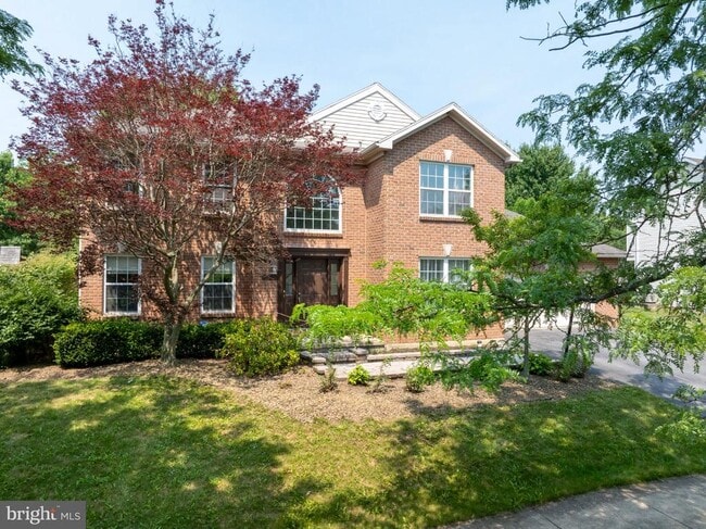 Building Photo - 2184 Autumnwood Dr