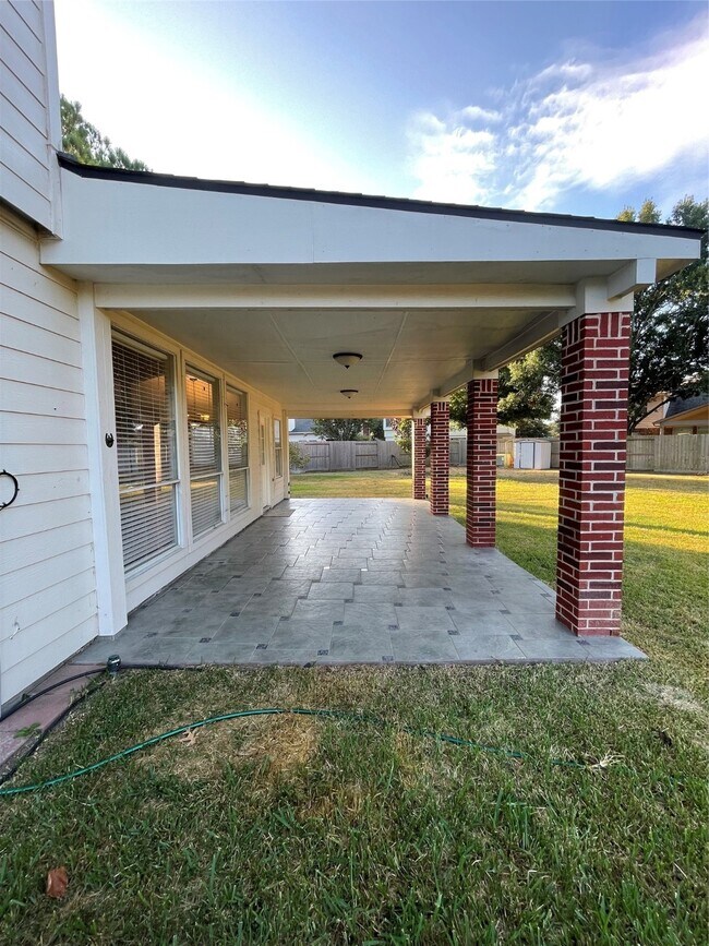 Building Photo - 16507 Shady Canyon Ct