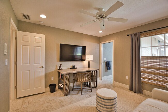 Building Photo - Luxury Home with Saltwater Heated Pool, Spa & Spectacular Golf Course Views, and includes Social ...