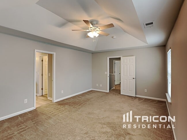 Building Photo - 543 Silver Spoon Ln