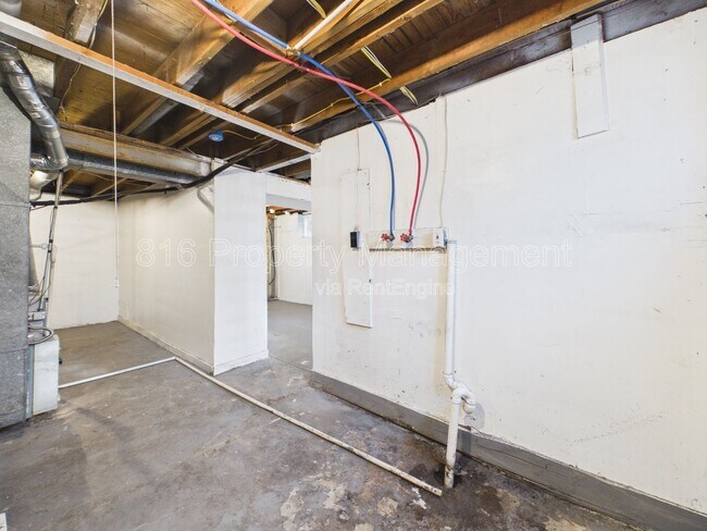 Building Photo - 4206 Vineyard Rd