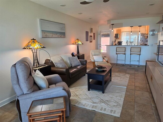 Building Photo - 6295 Bahia Del Mar Cir