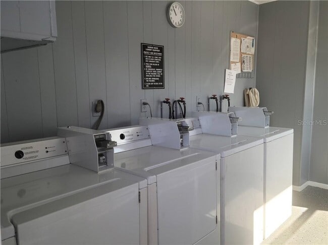 Building Photo - 8465 W Gulf Blvd