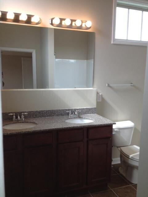 Building Photo - 3305 Sweet Clover Ln