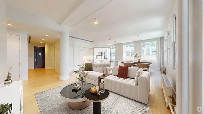 Building Photo - 452 Broome St