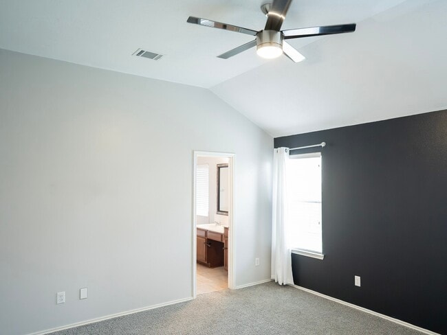 Building Photo - 2414 Alcove Foster Ct