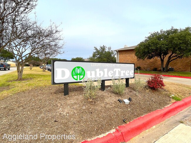 Building Photo - 1 br, 1 bath House - 1901 Holleman Drive W...