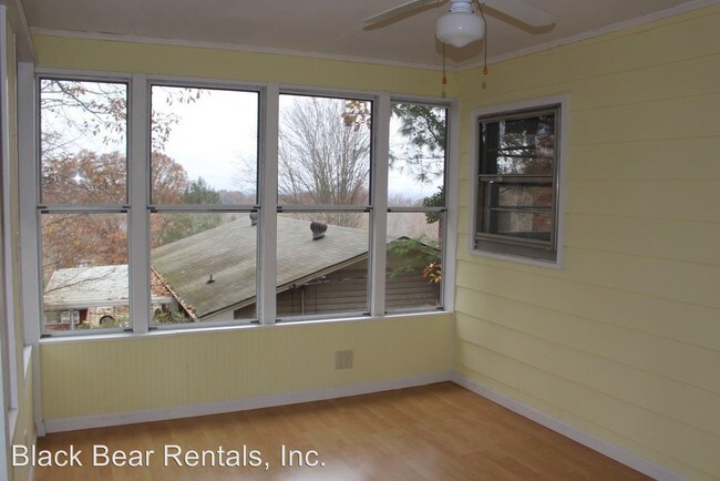 Building Photo - 3 br, 2 bath House - 29 Wentworth Ave