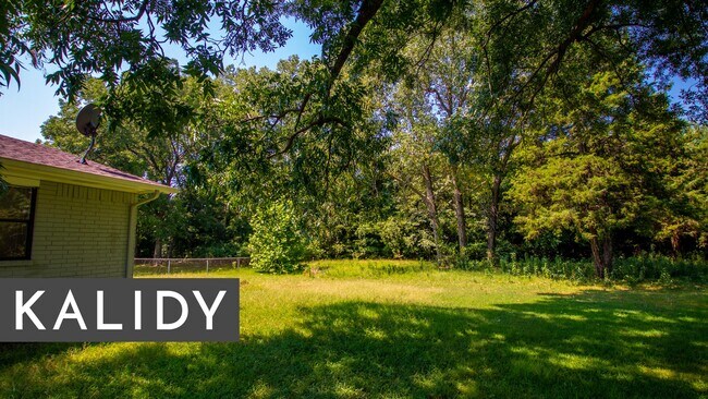 Building Photo - 12809 Buckboard Rd